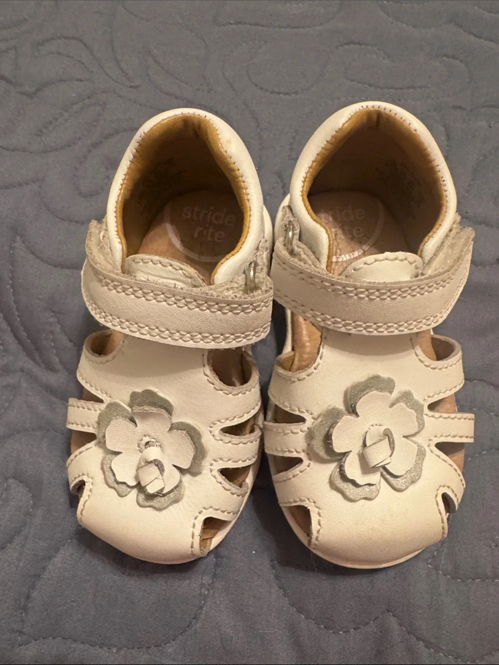 Little girls Stride Rite sandals, size 4.5 wide